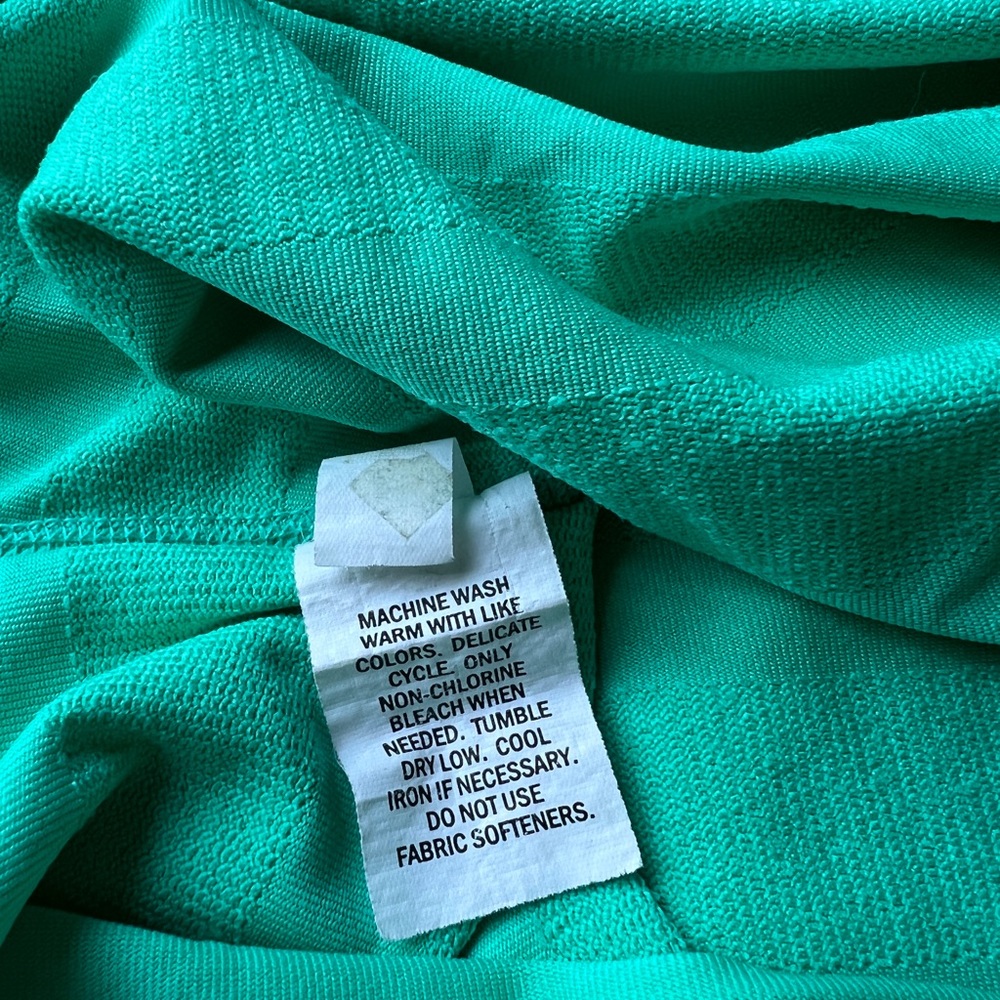 Breathable Turquoise Racer-back Tank - Picture 6 of 6